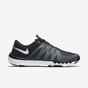 SALE! LIKE NEW. Nike Free Trainer 5.0 Shoes